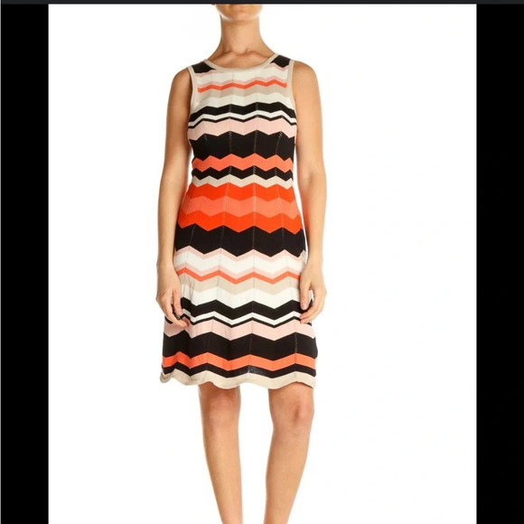 TRINA TURK CHEVRON SWEATER COCKTAIL DRESS - Picture 1 of 5